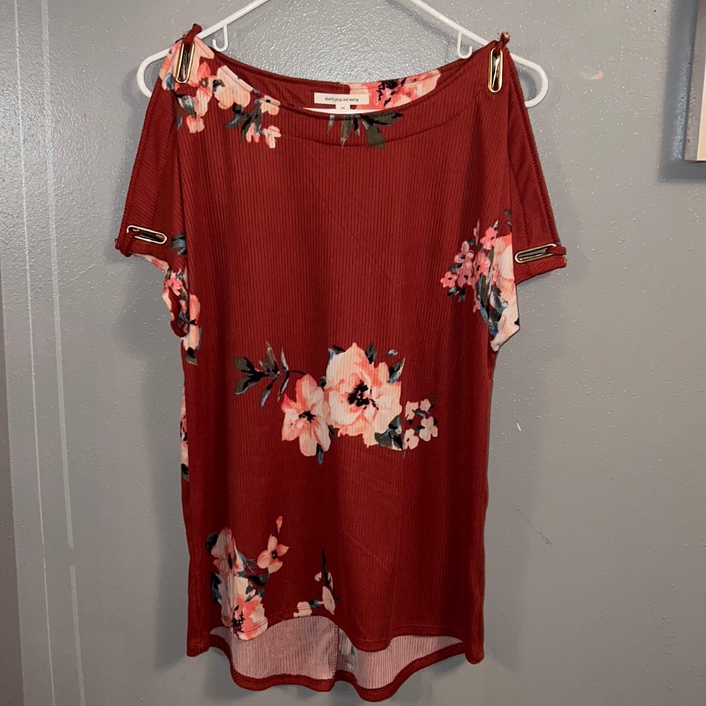 Cute Short Sleeve Floral Blouse